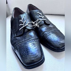 Genuine snake skin shoes